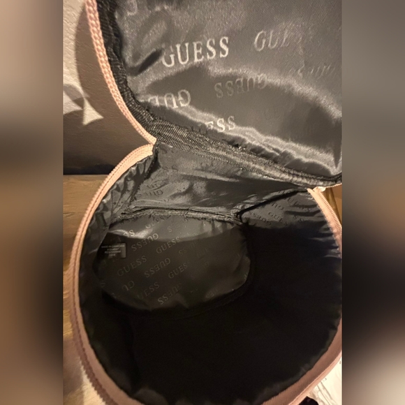 GUESS - Junction Travel Bag NEW! - Picture 5 of 17